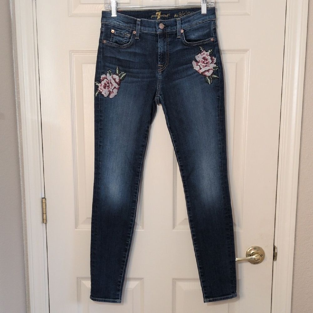 7 For All Mankind Dark Blue Floral Embellished Skinny Jeans, Size 28. Excellent!